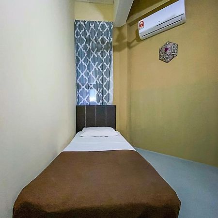Spot On 90042 One Plaza Eco Hotel Keningau Exterior photo