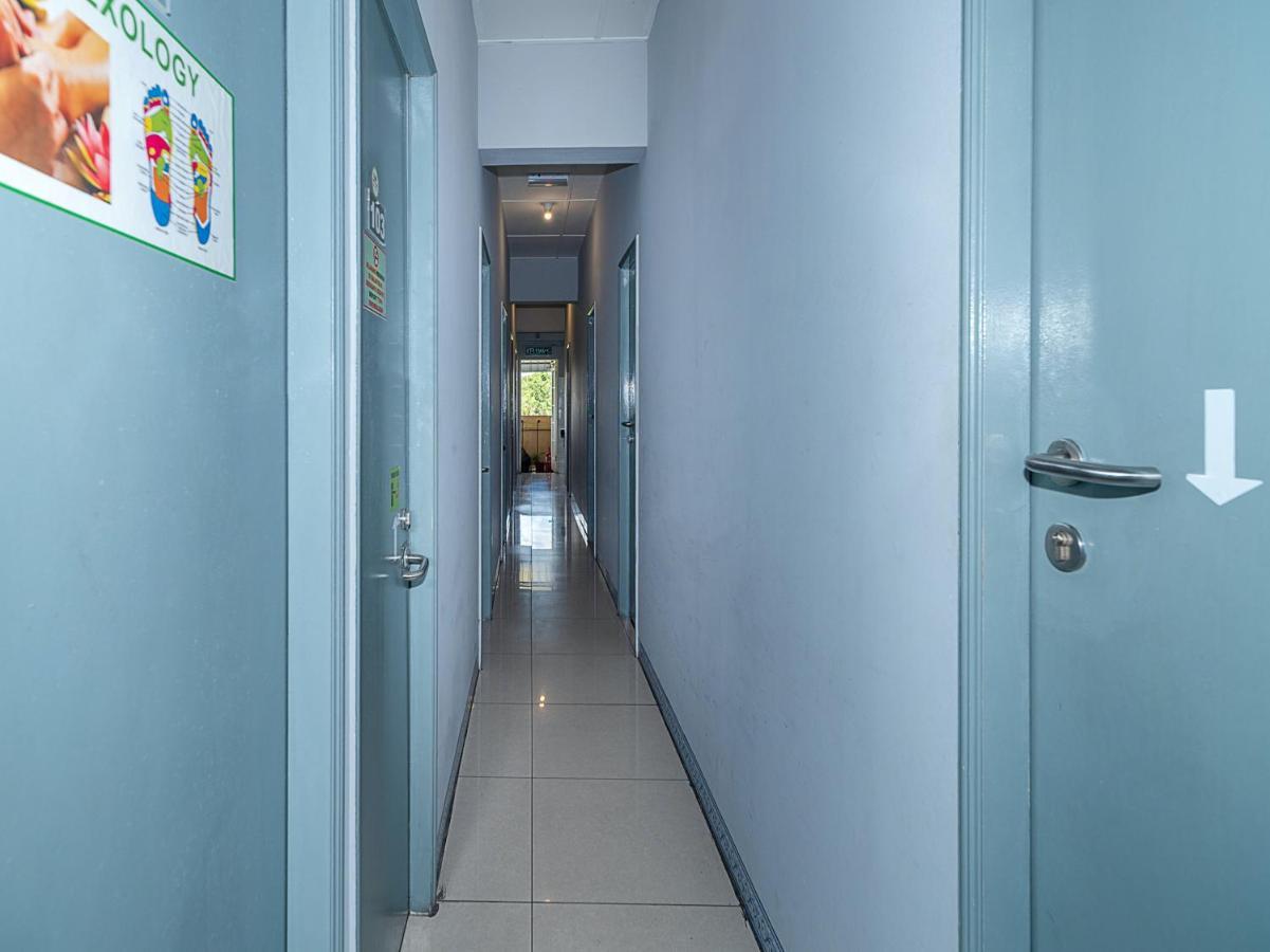 Spot On 90042 One Plaza Eco Hotel Keningau Exterior photo